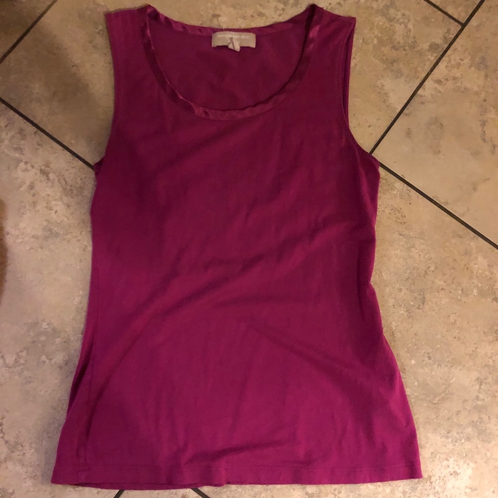 Fuchsia tank top never worn